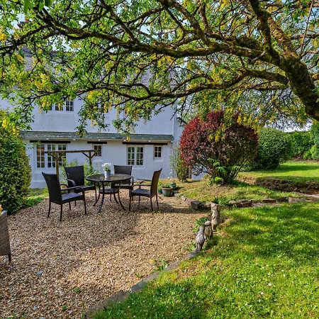 Toad Hall Holiday home *